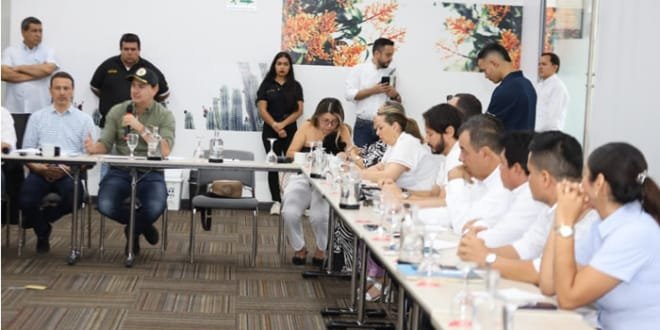 Instalada mesa de asuntos aeronáuticos