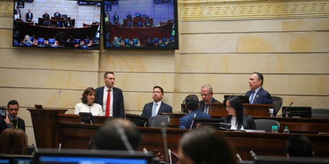 Dos nuevos proyectos del Senado, aprobados