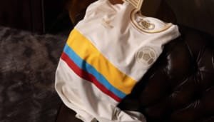 Una camiseta especial para Colombia