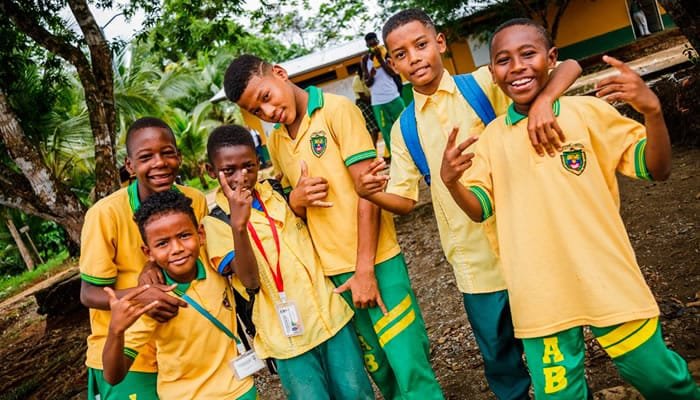 Colombia le apuesta a la energía solar para sus escuelas rurales