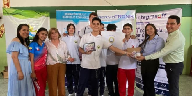 Neiva y su primer intercolegiado de robótica