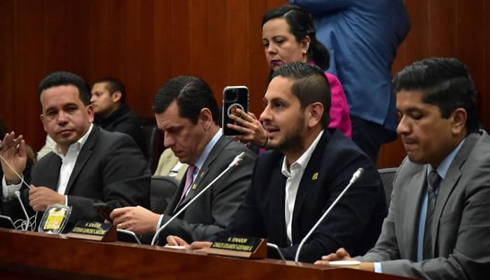 Buscan ampliar la política de Matricula Cero en el Senado