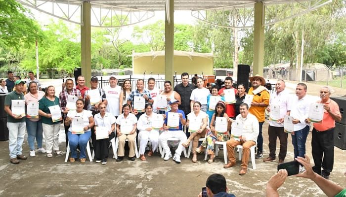 Alcaldía de Neiva y su reconocimiento a los líderes comunales