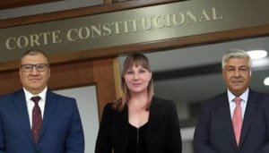 Tres juristas compiten por un puesto en la Corte Constitucional