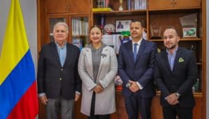 Avanza construcción de estadio en Garzón