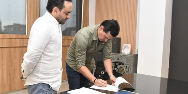 Neiva lanza programa de becas internacionales