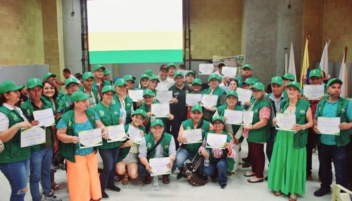 Palermo y su reconocimiento a la dirigencia comunal