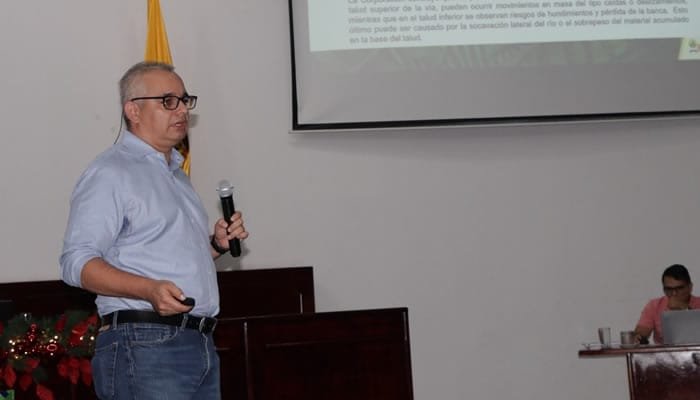 CAM solicita licencia ambiental para obras en Pericongo
