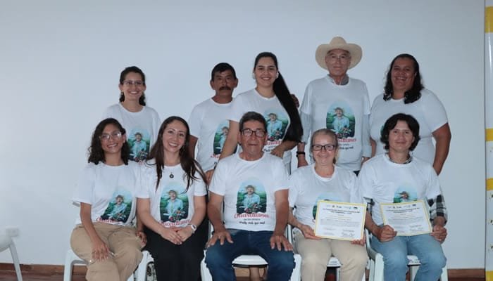 Certifican a Comunidades del Huila en Manejo de Abejas Sin Aguijón