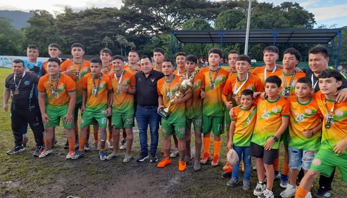 Nuevos campeones en el fútbol del Huila