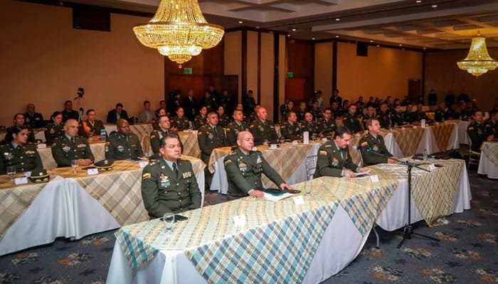 Colombia refuerza lucha contra el crimen: 700 investigadores en operación