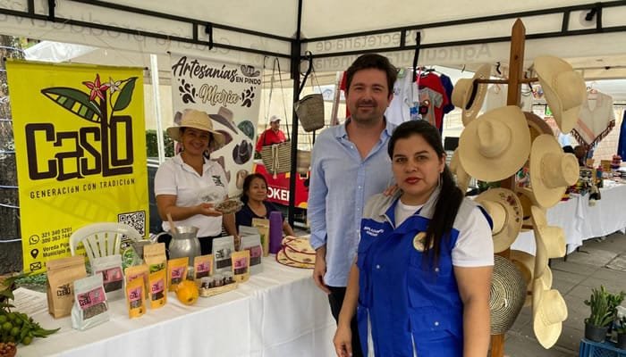 Feria de emprendimiento de las víctimas