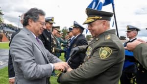 Colombia busca cumbre antidrogas con Ecuador