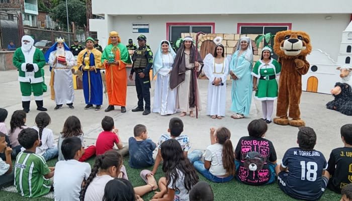 Policía Metropolitana lleva alegría a los barrios de Neiva