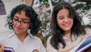 Becas para colombianos en Turquía y Corea del Sur