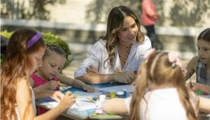 Neivanos, a donar útiles escolares