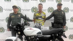 Detenido individuo por posesión de moto robada