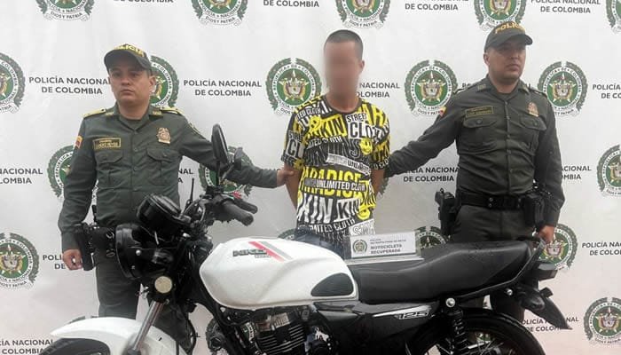 Detenido individuo por posesión de moto robada