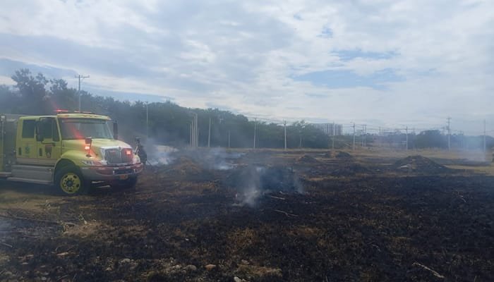 Controlado incendio en el sur de Neiva