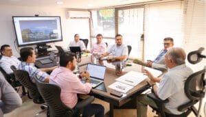 Gobernador del Huila sostiene diálogos con director de Cormagdalena