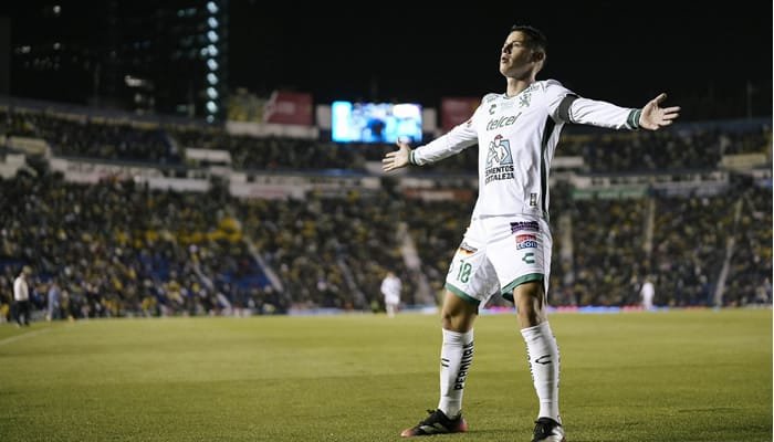 Segundo gol de James Rodríguez en México