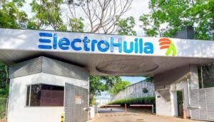 Electrohuila defiende transparencia en contrato de transporte especial