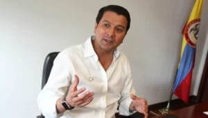 Precandidato interpondrá demanda al Consejo de Estado