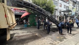 Trabajos de mantenimiento vial en Neiva