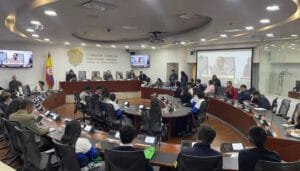 Congreso busca que más jóvenes ‘se metan’ en la política