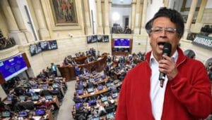 Senado hundió la consulta popular