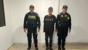 Detenido individuo que distribuía propaganda insurgente