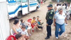 Jornada especial de la policía a menores del barrio Neiva Ya