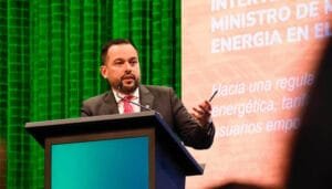 Proyecto para modificar la comisión de regulación de gas y energía