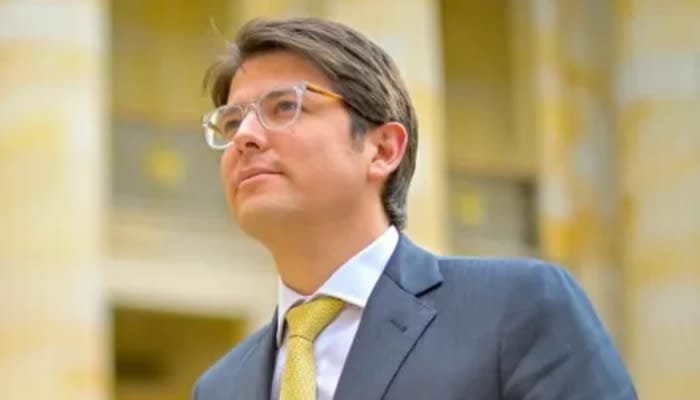 ¿Miguel Uribe podría perder su investidura?