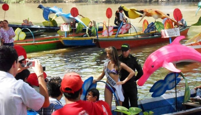 Vuelve el Desfile Acuático