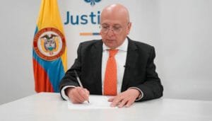 Minjusticia: «Colombia necesita una nueva constitución»
