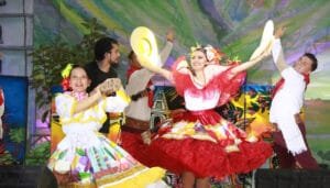 Candidatas departamentales mostraron lo mejor de la cultura huilense