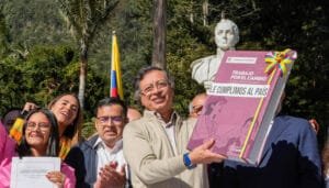 Firmada la Reforma Laboral