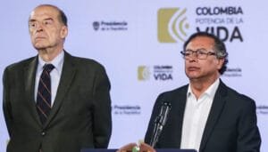 Petro se refiere al presunto complot en su contra