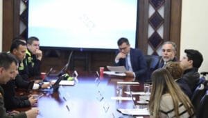 Reforzamiento de seguridad a precandidatos presidenciales
