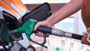 Así será la reducción del precio de la gasolina