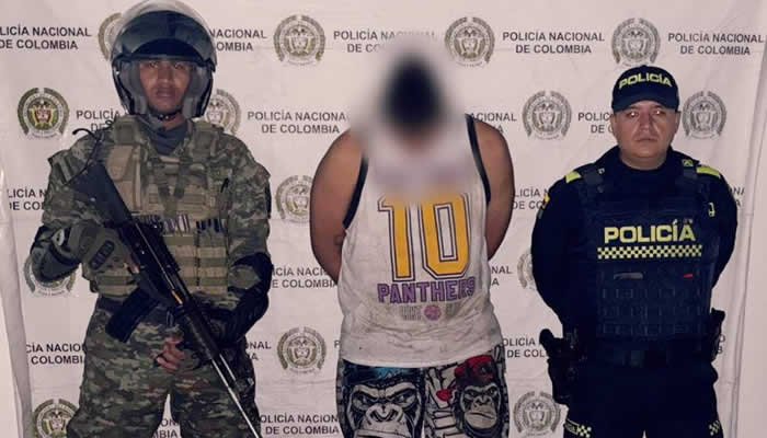 Detenido individuo por porte de armas