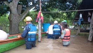 Atendiendo emergencias por apertura en El Quimbo y Betania