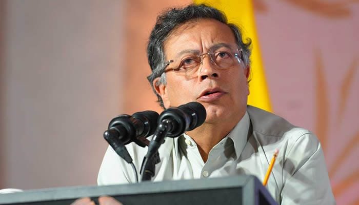 Presidente Petro pide respeto al orden constitucional