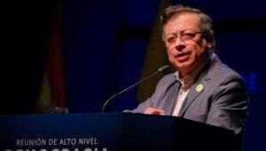 Presidente Petro y su advertencia en encuentro internacional