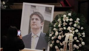 Cuerpo de Miguel Uribe ya se encuentra en el Congreso