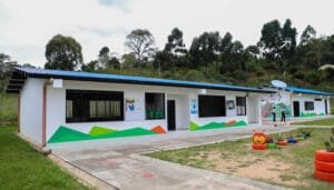 Zona rural de Timaná estrena nuevo colegio