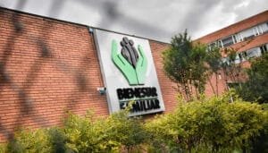 Menores vinculados a programas de atención