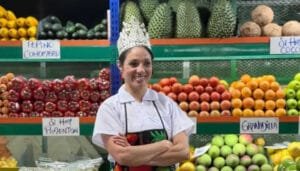 Colombia celebra reinado de mujeres de plazas de mercado