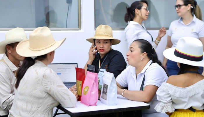 Los negocios movieron la Feria FICCA 2025